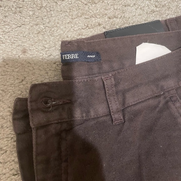 Ferre pants - Picture 16 of 16
